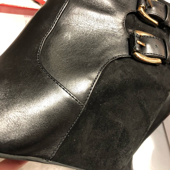 GUESS black bootie - Picture 7 of 8